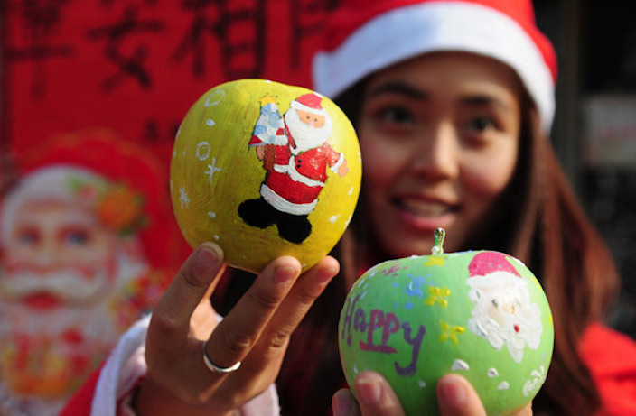 Explainer: Why China Celebrates Christmas with Apples – Thatsmags.com