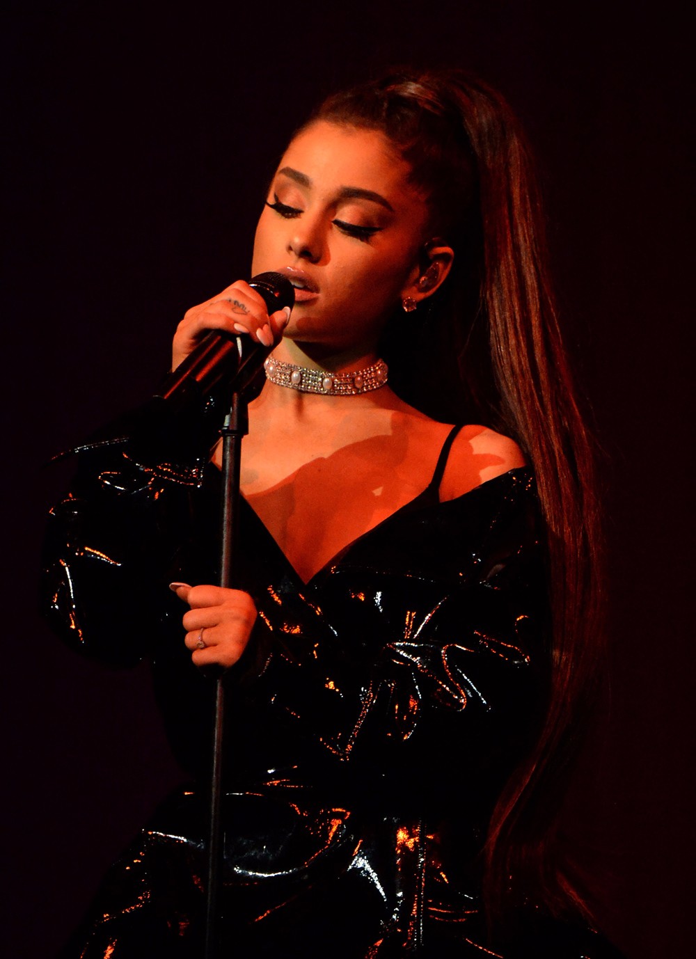 Ariana Grande at Mercedes-Benz Arena – Shanghai Events – That's Shanghai