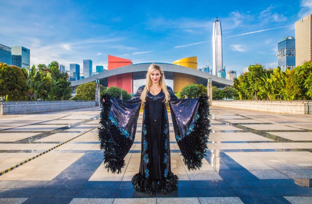 We Talked to WWE's 'Queen' of Wrestling Charlotte Flair – That's Guangzhou