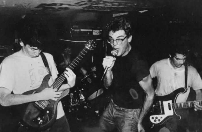 Descendents' Milo Aukerman, the Atypical Academic Face of Punk – That's  Shenzhen