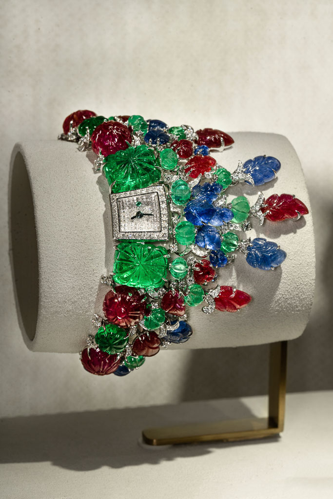 Cartier Presents Its Dazzling 'Magnitude' Jewelry Exhibition – That's  Shanghai