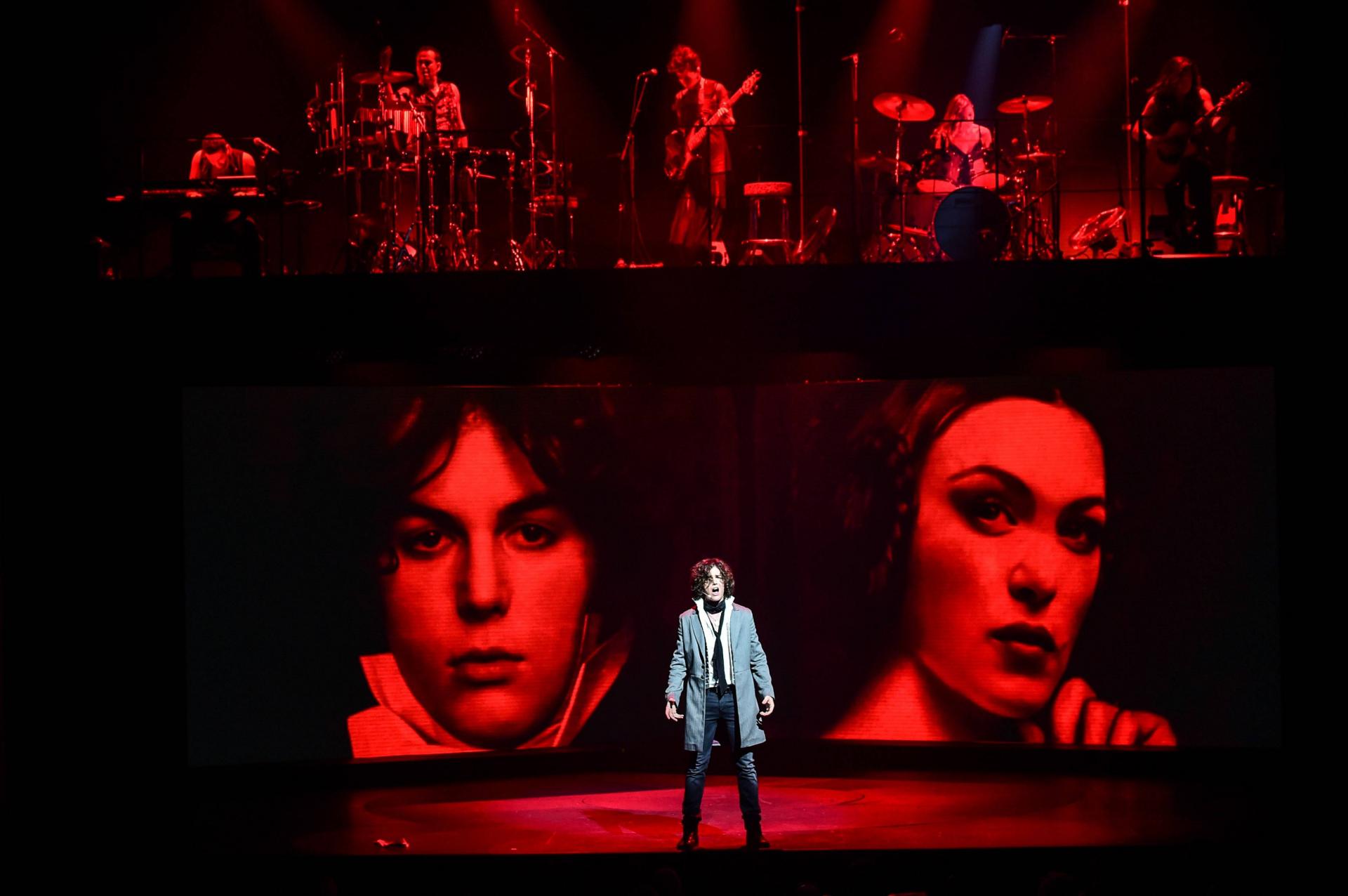 Get Your Tickets to See Le Rouge et le Noir - L'opéra Rock – That's Shanghai