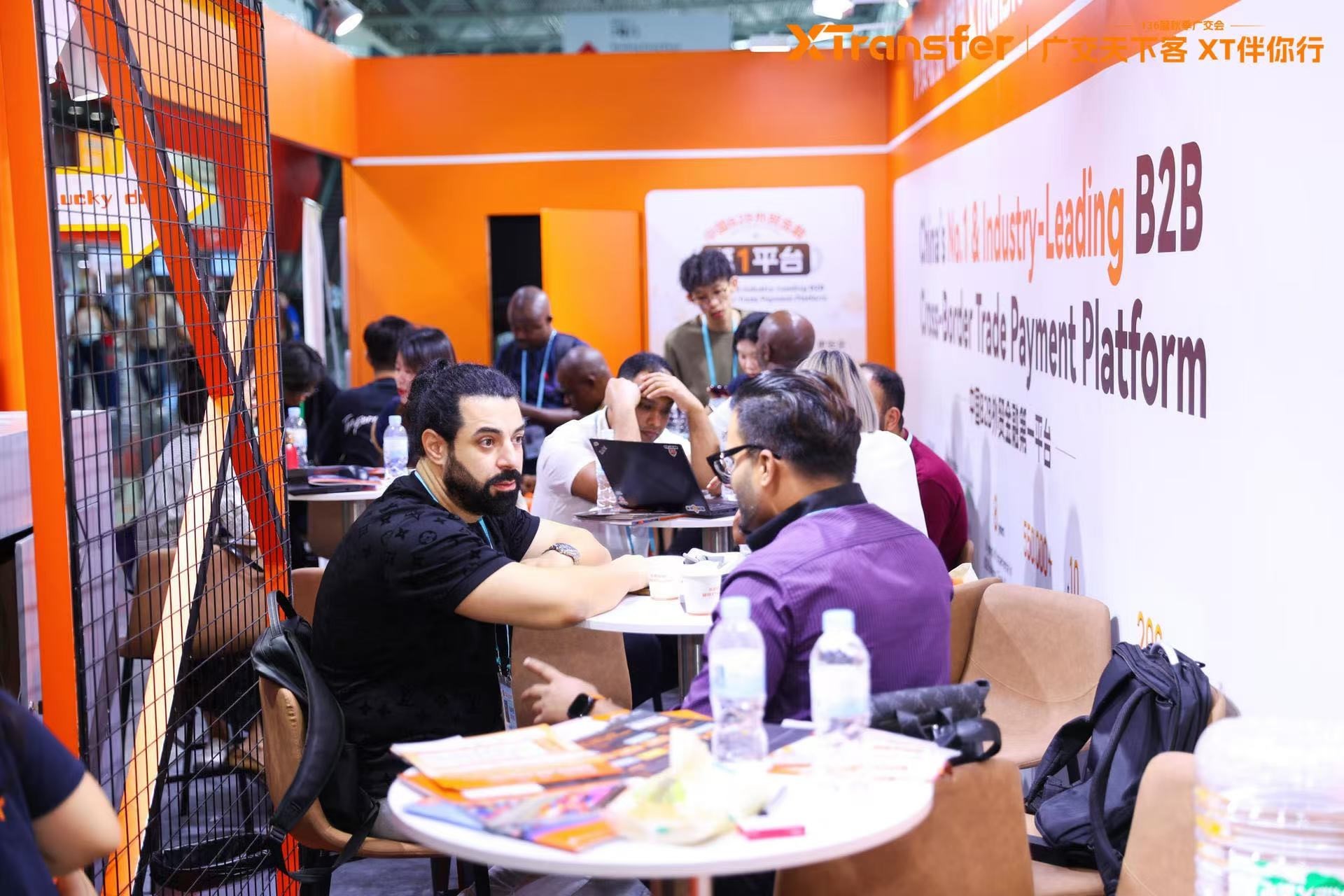 China-Arab Economic Ties Strengthened at Canton Fair